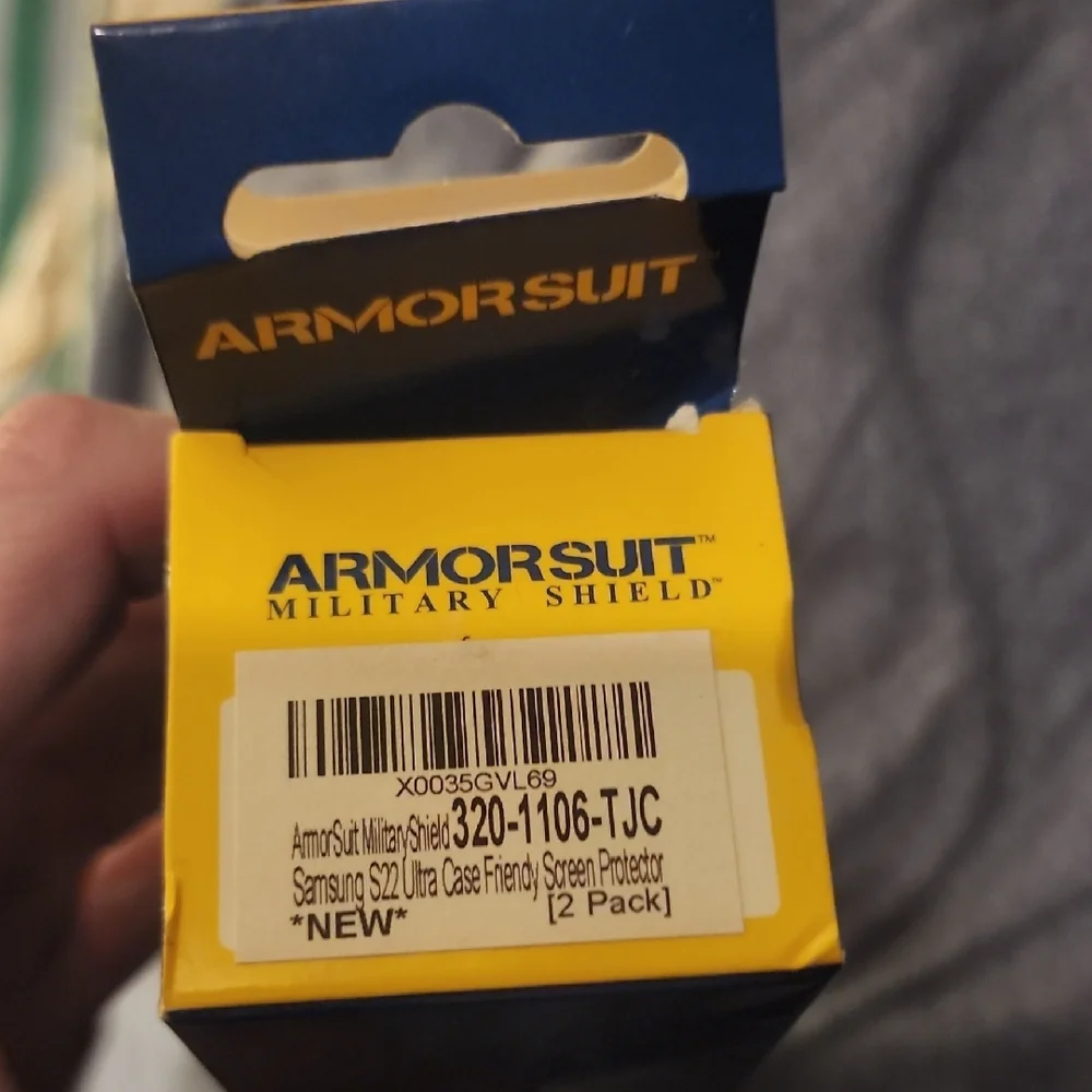 BNIB Armorsuit MilitaryShield Screen Protectors For Samsung Galaxy S22/Ultra 2pk